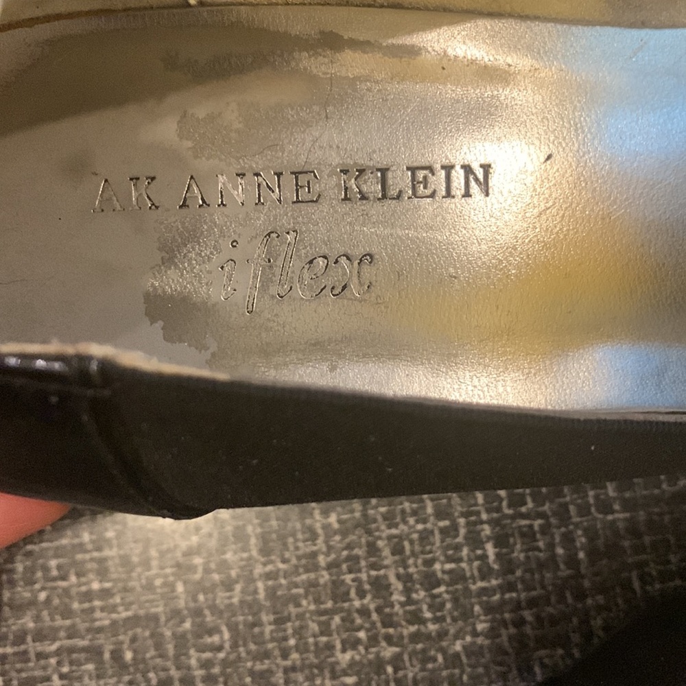 *4/$20* Anne Klein iFlex 2.5” heel - size 7 women's - Picture 9 of 9